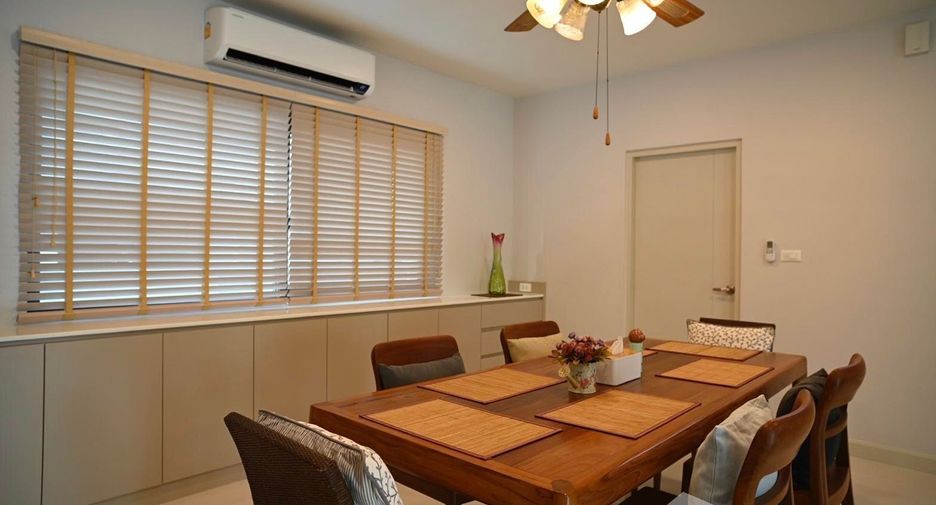 For sale and for rent 4 bedrooms house in Bang Phli, Samut Prakan