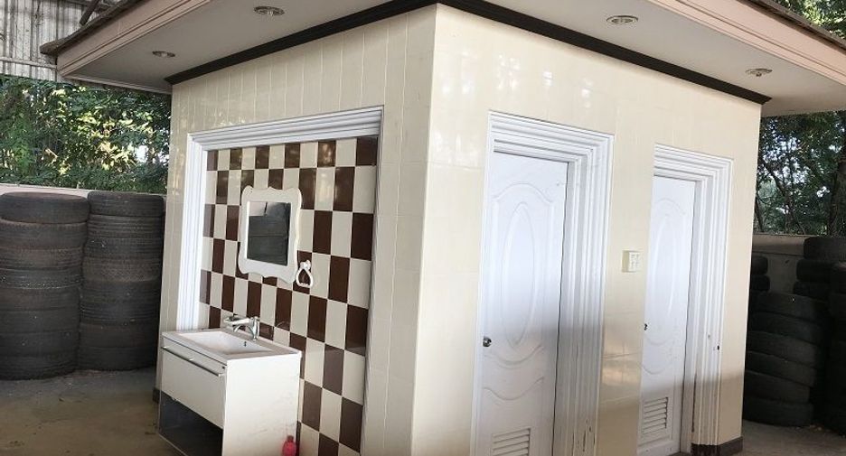 For rent 1 bed retail Space in Sawang Daen Din, Sakon Nakhon