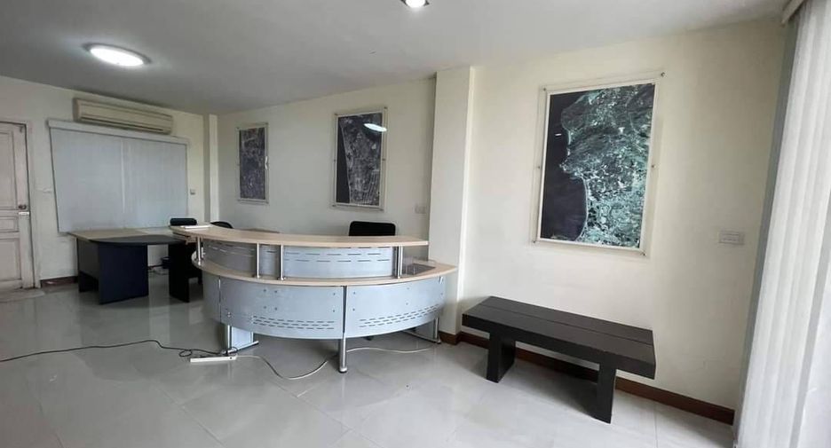 For sale 3 bedrooms house in Mueang Phuket, Phuket
