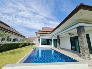 For sale そして for rent 3 ベッドルーム house in Cha Am, Phetchaburi