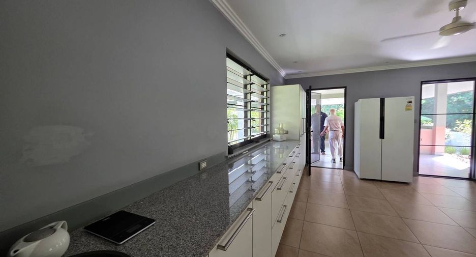 For sale 2 bedrooms villa in Cha Am, Phetchaburi