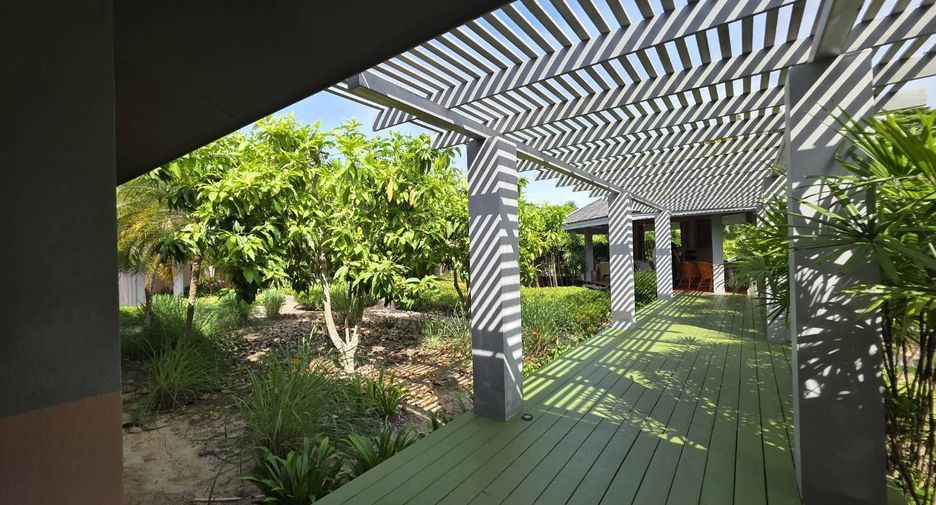 For sale 2 bedrooms villa in Cha Am, Phetchaburi