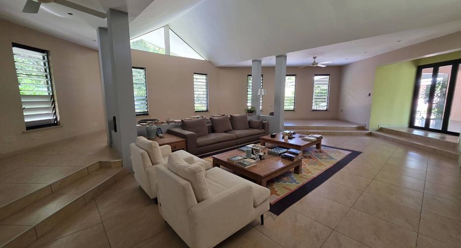 For sale 2 bedrooms villa in Cha Am, Phetchaburi