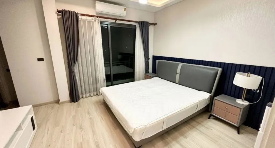 Casa en alquiler de 3 habitaciones en Bang Lamung, Chonburi