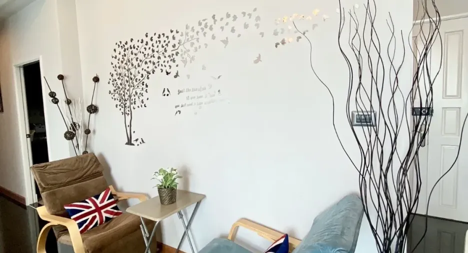 Condo en venta y en alquiler de 5 habitaciones en Huai Khwang, Bangkok