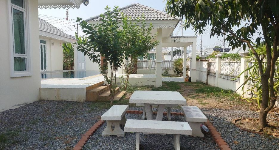 For rent 3 bedrooms villa in Hua Hin, Prachuap Khiri Khan