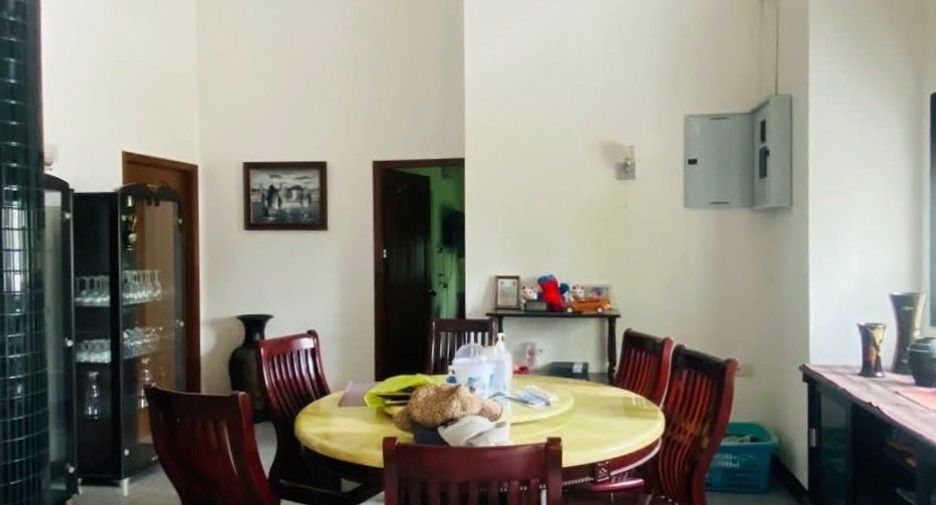 ขาย และ ให้เช่า 5 ห้องนอน บ้านเดี่ยว ใน บางละมุง, ชลบุรี