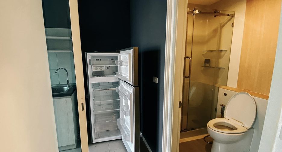 For sale 1 bed condo in Thon Buri, Bangkok