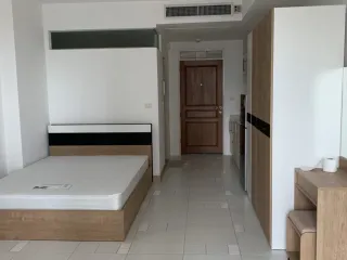 For sale スタジオ condo in Khlong San, Bangkok