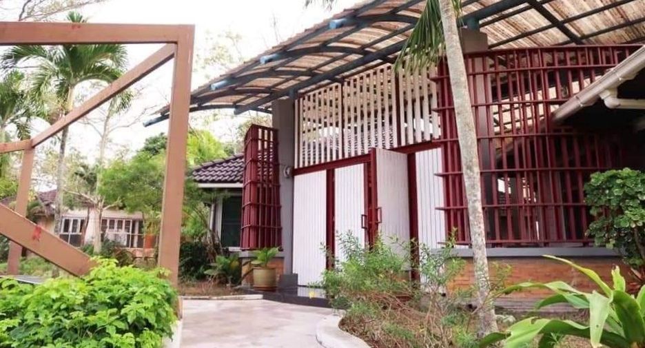 For sale and for rent 4 bedrooms house in Bang Lamung, Chonburi