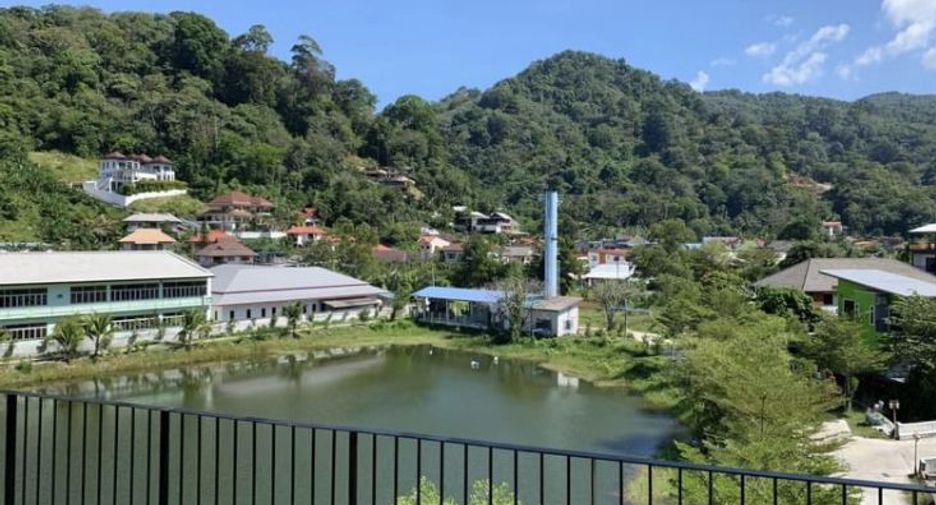 For rent 3 bedrooms townhouse in Kathu, Phuket
