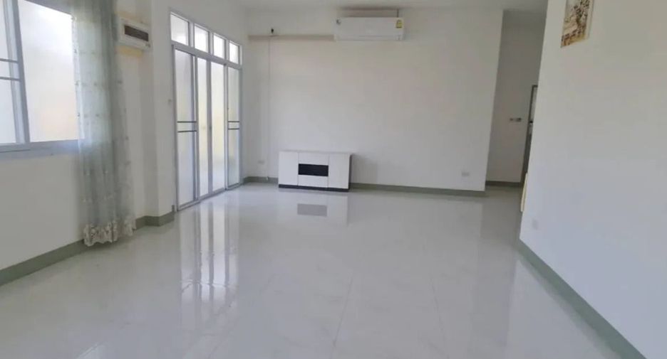 For sale 3 bedrooms house in Hang Dong, Chiang Mai