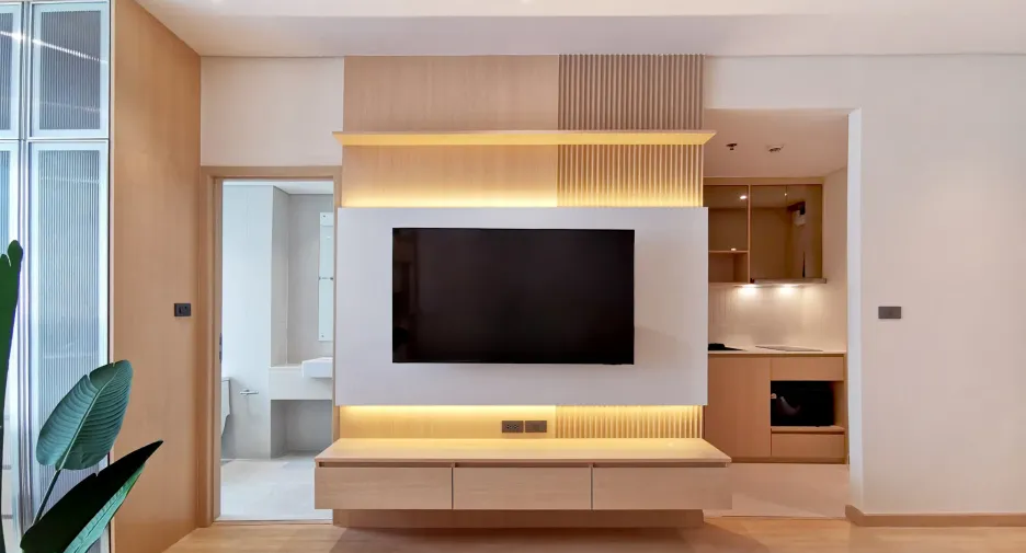 For sale studio condo in Khlong Toei, Bangkok