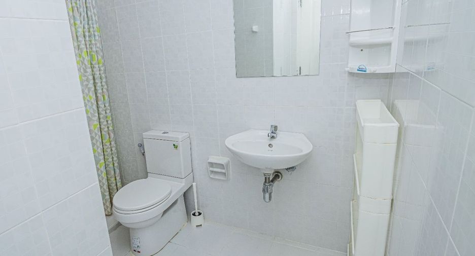For sale そして for rent 2 ベッドルーム condo in Thalang, Phuket