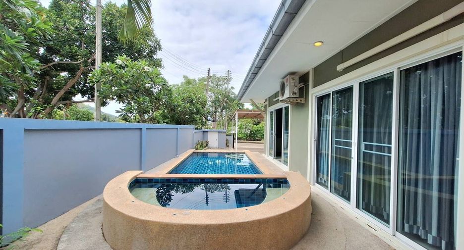 For rent 3 bedrooms villa in Hua Hin, Prachuap Khiri Khan