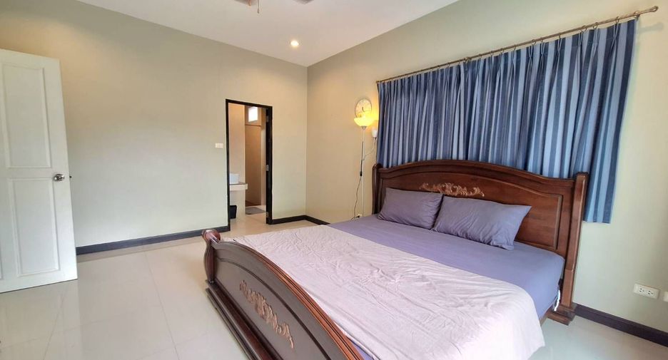 For rent 3 bedrooms villa in Hua Hin, Prachuap Khiri Khan