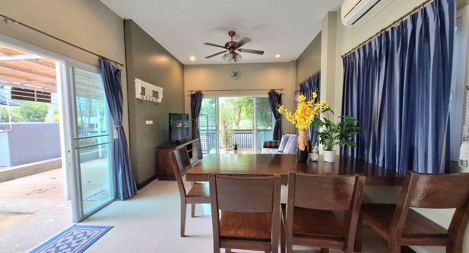 For rent 3 bedrooms villa in Hua Hin, Prachuap Khiri Khan