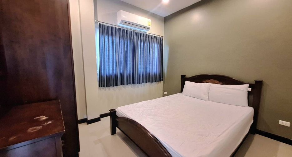 For rent 3 bedrooms villa in Hua Hin, Prachuap Khiri Khan