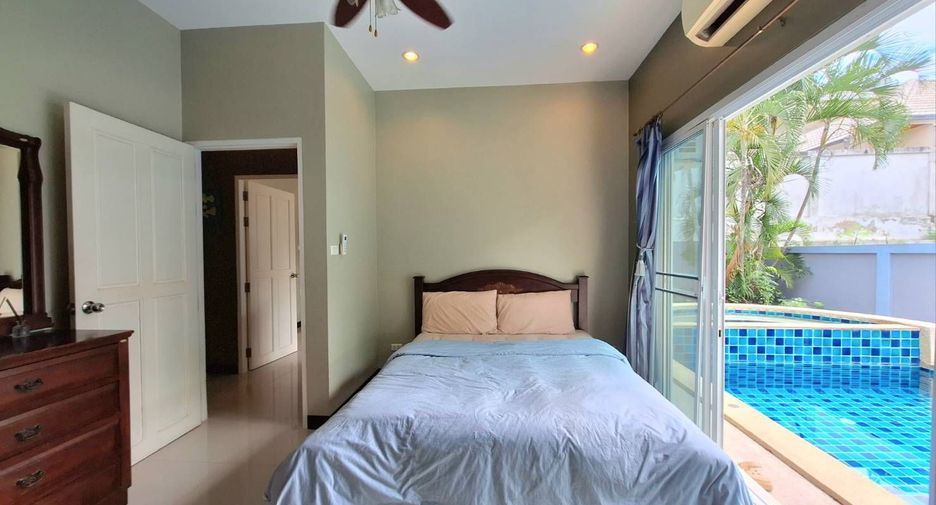For rent 3 bedrooms villa in Hua Hin, Prachuap Khiri Khan