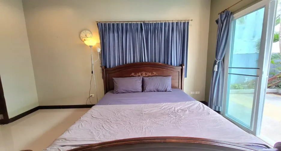 For rent 3 bedrooms villa in Hua Hin, Prachuap Khiri Khan