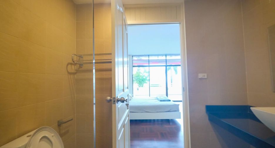For rent 4 bedrooms condo in Bang Lamung, Chonburi