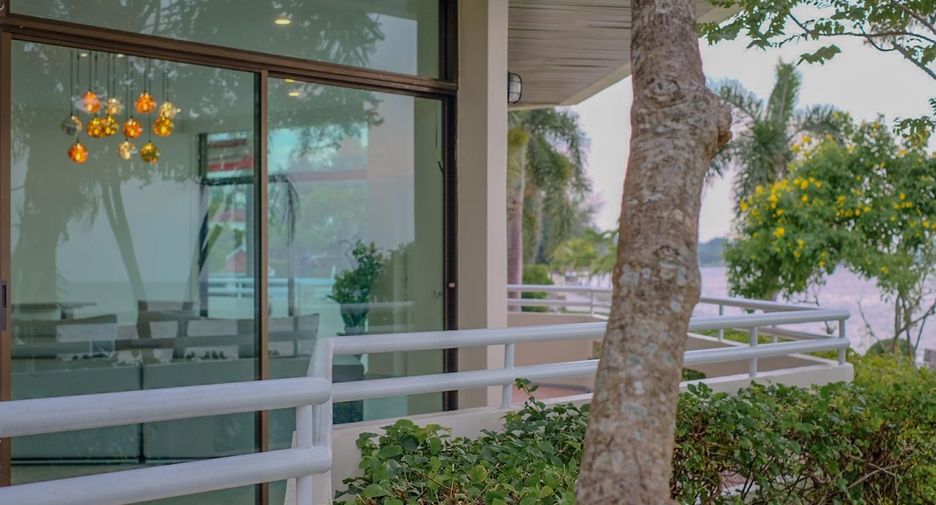 For rent 4 bedrooms condo in Bang Lamung, Chonburi