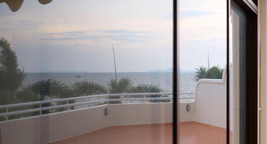For rent 4 bedrooms condo in Bang Lamung, Chonburi