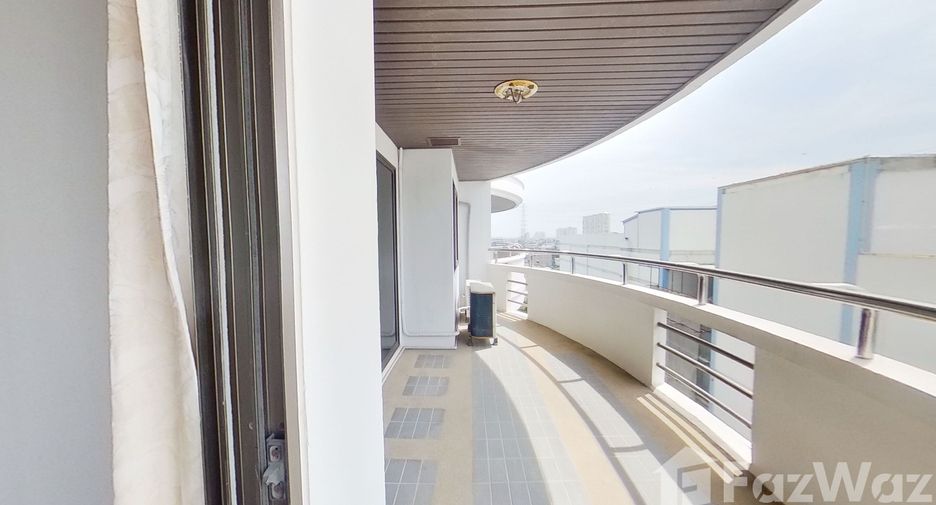 For sale 2 bedrooms condo in Suan Luang, Bangkok
