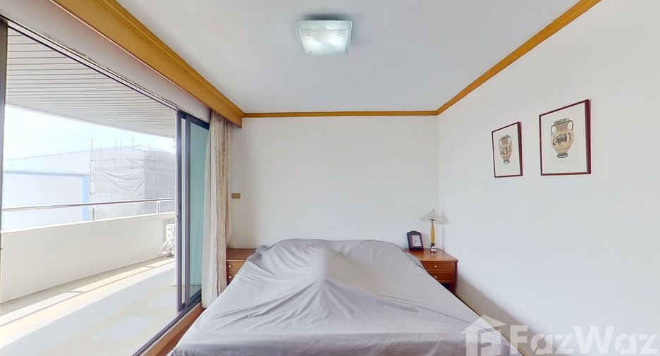 For sale 2 bedrooms condo in Suan Luang, Bangkok