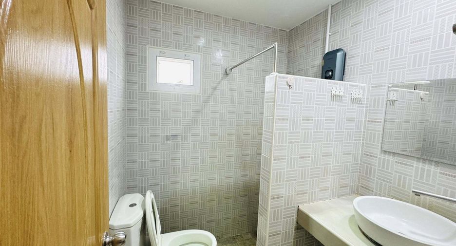 For rent 3 bedrooms house in Bang Lamung, Chonburi