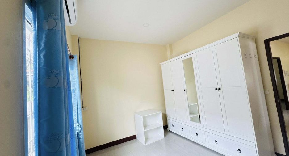 For rent 3 bedrooms house in Bang Lamung, Chonburi