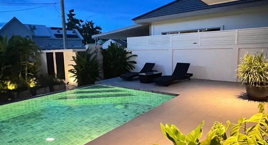 For rent 3 bedrooms villa in Hua Hin, Prachuap Khiri Khan