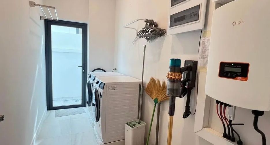 For rent 3 bedrooms villa in Hua Hin, Prachuap Khiri Khan