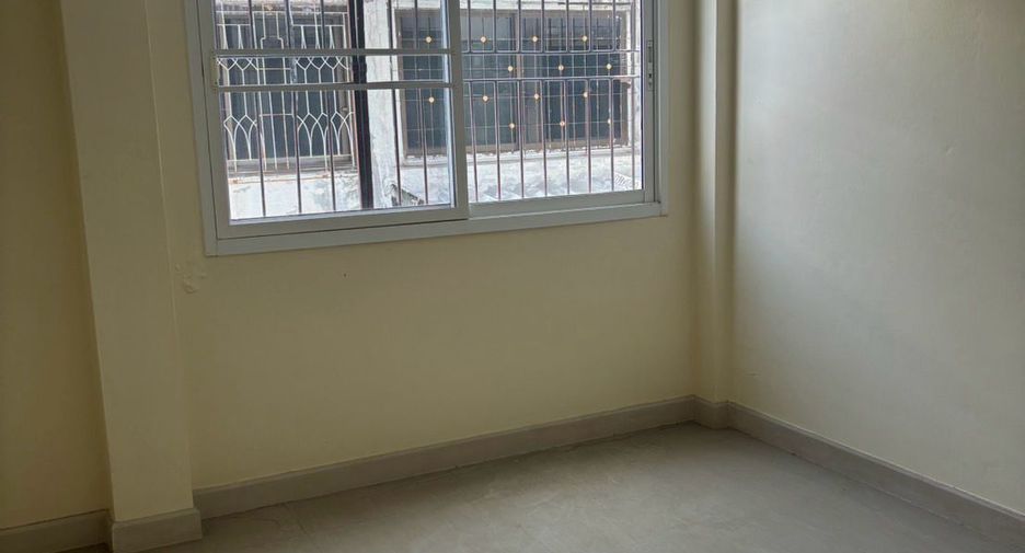 Reihenhaus zum Kauf mit 3 Zimmer in Bang Na, Bangkok