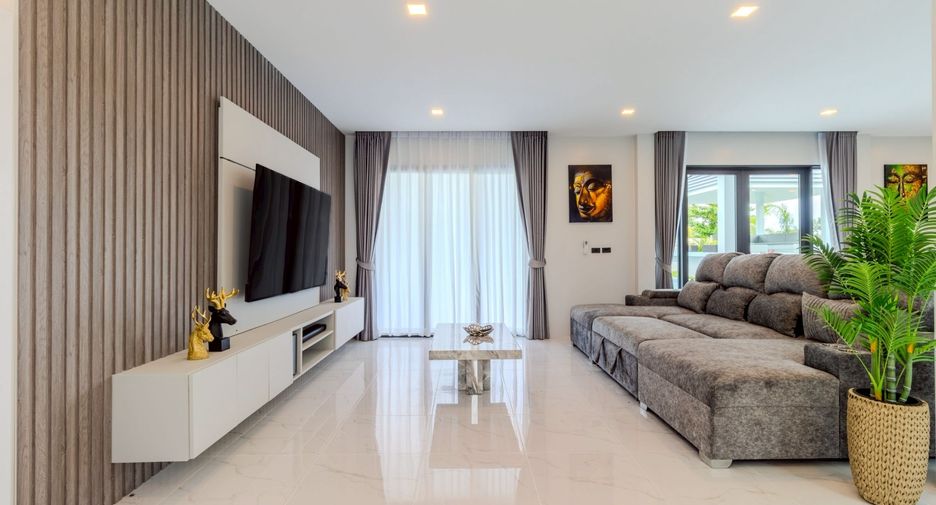 出售 4 卧室 别墅 在 Phuket Town, 普吉