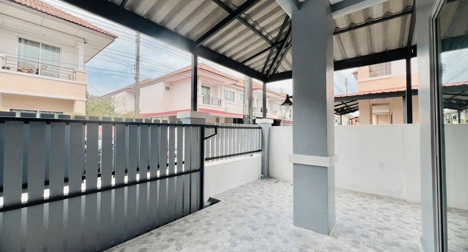 For sale 3 bedrooms townhouse in Thalang, Phuket