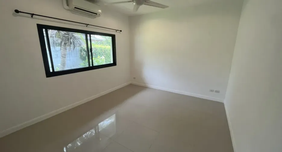 For sale and for rent 3 bedrooms villa in Hua Hin, Prachuap Khiri Khan