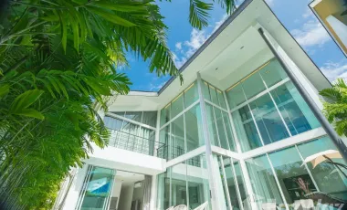 For sale and for rent 4 bedrooms villa in Thalang, Phuket