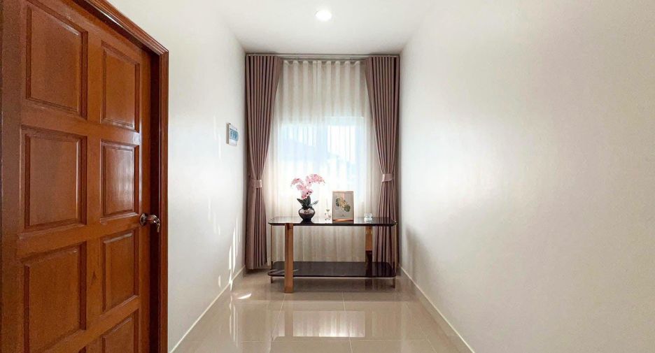 For sale and for rent 5 bedrooms villa in Bang Lamung, Chonburi
