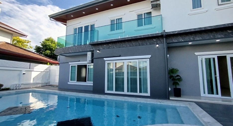 Villa en venta y en alquiler de 5 habitaciones en Bang Lamung, Chonburi