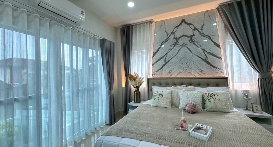 For sale and for rent 5 bedrooms villa in Bang Lamung, Chonburi