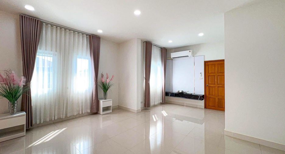 For sale and for rent 5 bedrooms villa in Bang Lamung, Chonburi