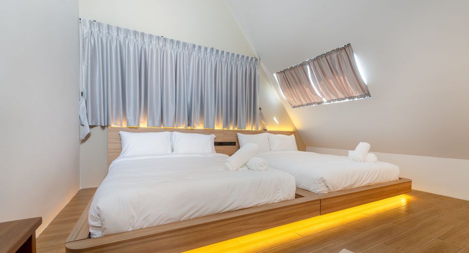 For rent 6 bedrooms villa in Hua Hin, Prachuap Khiri Khan