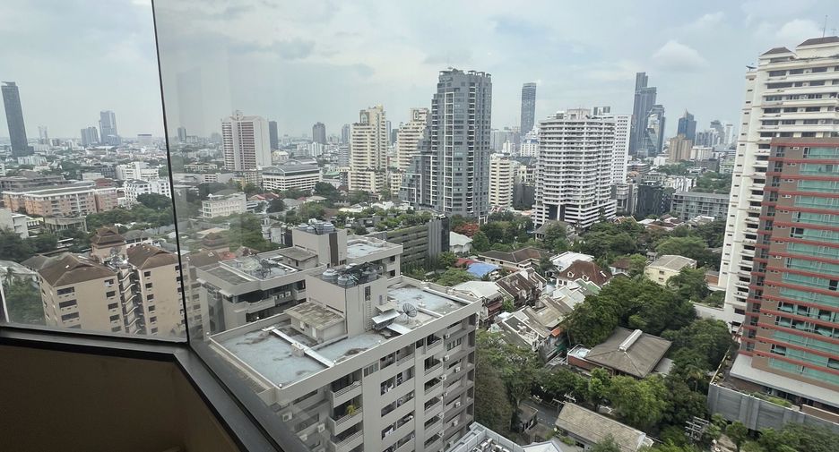 For sale and for rent 4 bedrooms condo in Khlong Toei, Bangkok