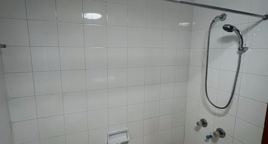 For sale and for rent 4 bedrooms condo in Khlong Toei, Bangkok