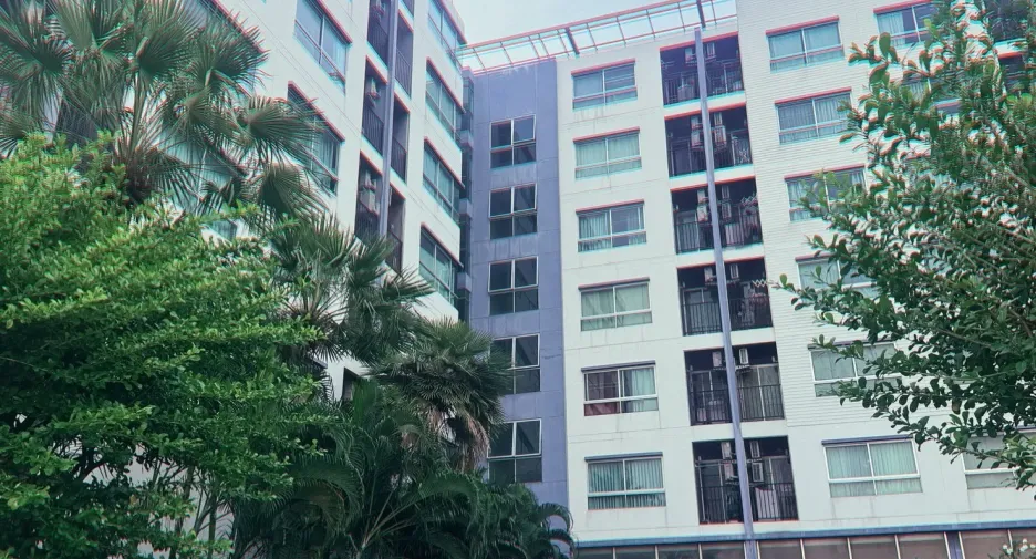 For rent studio condo in Mueang Nonthaburi, Nonthaburi