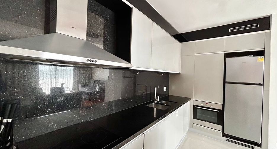 For rent 2 bedrooms condo in Bang Lamung, Chonburi