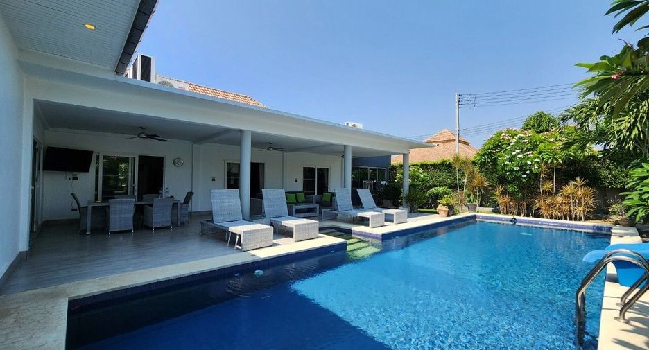 For rent 4 bedrooms villa in Hua Hin, Prachuap Khiri Khan