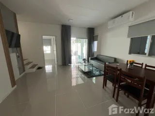 Casa adosada en alquiler de 3 habitaciones en Mueang Phuket, Phuket