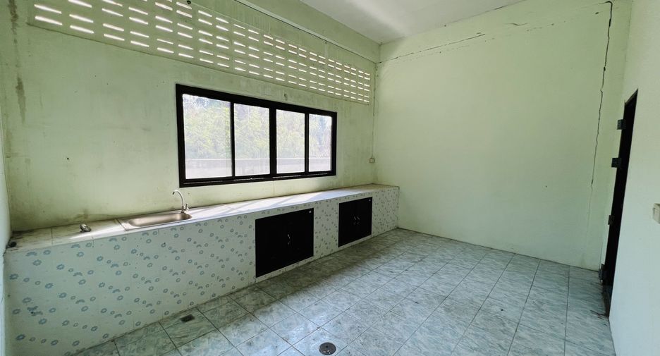 For sale 2 bedrooms townhouse in Hua Hin, Prachuap Khiri Khan